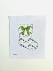 KCN Designers BS63 Garland Bauble Stocking